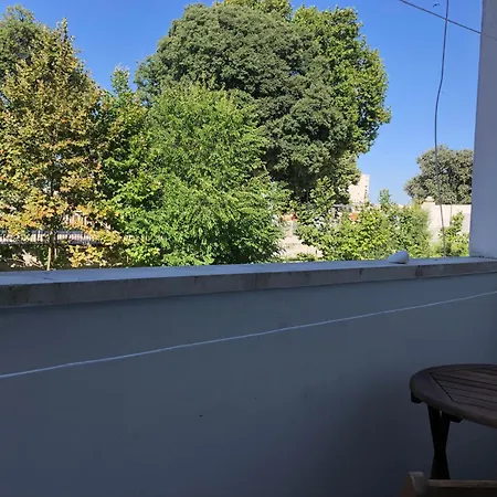 公寓 Cozy Overlooking The City Walls